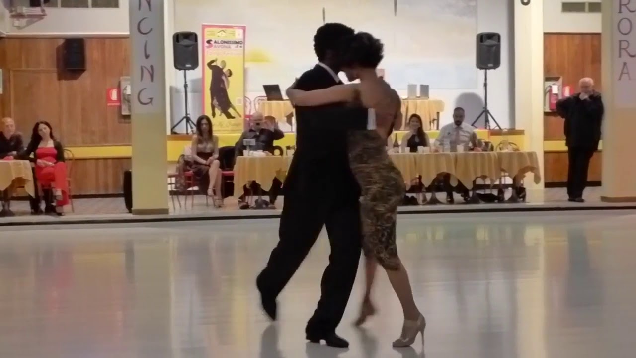 Salonissimo Savona Tango Festival 2018 Yailet Suarez & Julio Alvarez - Esta noche de luna