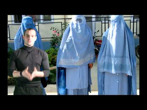 pourquoi la burqa est noire