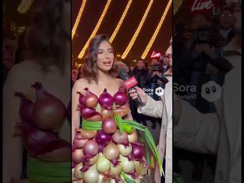 فستان من بصل عامل ضجة