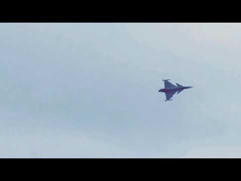 The Brilliant Czech Gripen dazzling crowds at RIAT 2017