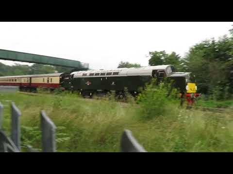 D213 (40013) at Cloddymore Footbridge,Cheltenham (again)