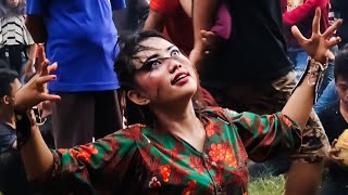 Download lagu ngeri ❗ luhur ganas Indang inces Popy ngamuk ‼️ ebeg gayu Cakra budaya || di kr.lewas - Banyumas mp3