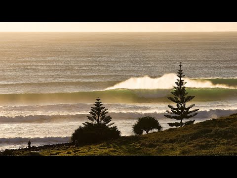 Iconic Aussie Waves - Lennox