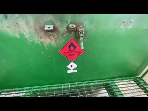 11000lt TRI AXLE BUNDED FUEL BOWSER......1530. - Image 2