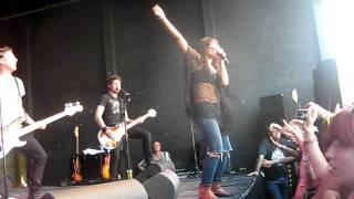 fefe dobson-you witch(live in winnipeg)