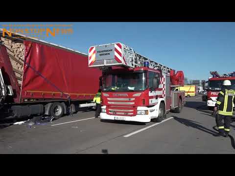 Schwerer Lkw-Unfall auf der A1 | NonstopNews