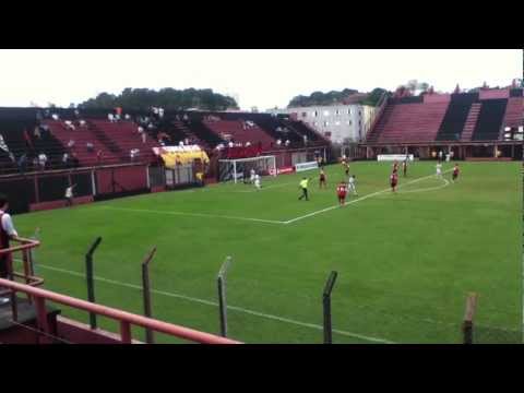 Pênalti para Capivariano [4º gol] -- Flamengo de Guarulhos (1) x (4) Capivariano - 25/03/2012