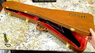 Video thumbnail for This Exclusive is a Hidden DEAL! | 2021 Gibson Flying V Mirror Limited-Edition Guitar Center Ebony by The Trogly's Guitar Show