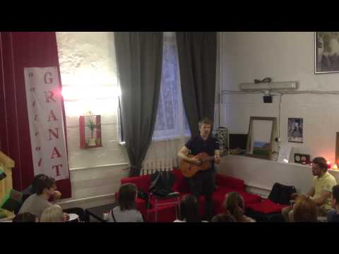 David Arthur Brown из Brazzaville КВАРТИРНИК в Granate.