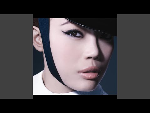 恋人未满 – Joey Yung 容祖儿