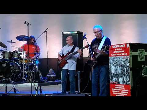 Vlsdimir Mišík Šmajdák a plôužåky