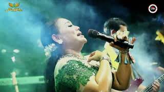 Download lagu BUNGA PENGANTIN - SUPER EMAK | Live Mardatila Group, Pd. Rajeg, Cibinong - Bogor mp3 Download lagu BUNGA PENGANTIN - SUPER EMAK | Live Mardatila Group, Pd. Rajeg, Cibinong - Bogor mp3