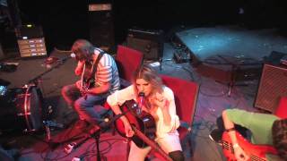 Juliet Simms of Automatic Loveletter Performing 