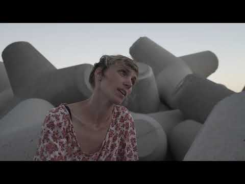 欧州の理想が、海底に沈んでいく / UNITED4RESCUE「DROWNED REQUIEM」
