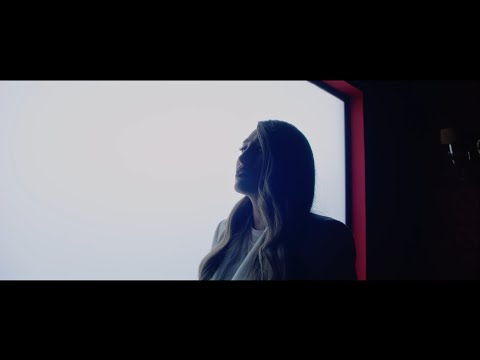 Lala Moré - Tren De Las Tres (Video Oficial)