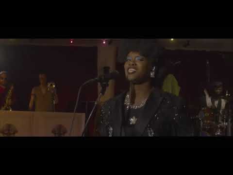 TAUK Moore (TAUK Ft. Kanika Moore) - Step Back (Official Music Video)