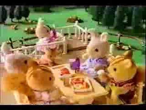 SYLVANIAN FAMILIES Triušiukų šeimynėlė video