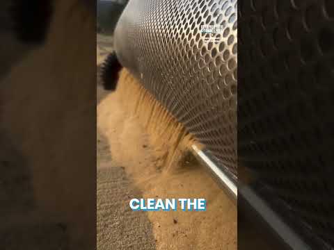Beach Cleaning Machine