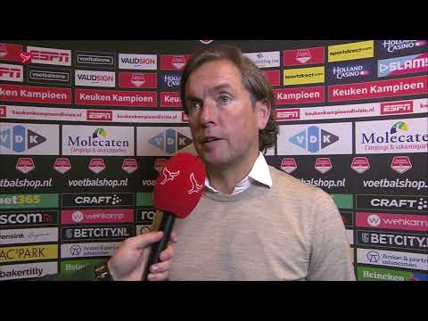 Almere City nipt onderuit in spektakelstuk in Zwolle