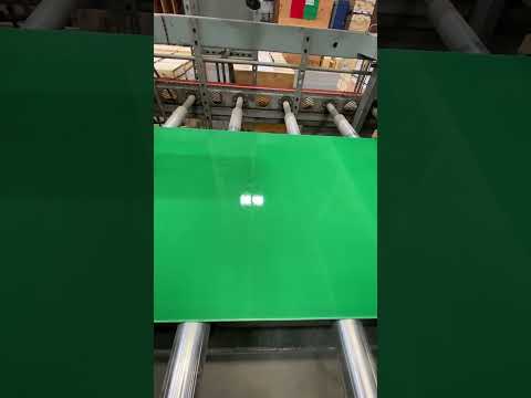 Oceanside Emerald Green Opal - 96 COE