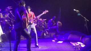 Herve Samb with Marcus Miller at the Olympia