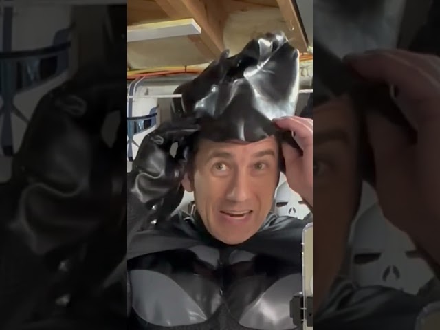 Vídeo relacionado con Rubies Máscara Batman TDK Rises para adultos, Caballero Oscuro, Hombre Murcielago, Accesorio, Complemento Disfraz, Licencia Oficial Warner Bros DC Comics