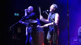 Midnight Oil - Ships of Freedom - Paris Olympia 217-07-06