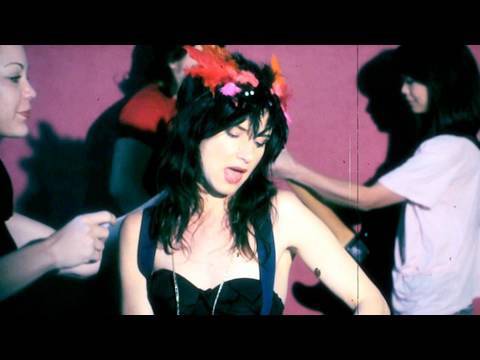 Juliette Lewis Uh Huh OFFICIAL New Music Video!