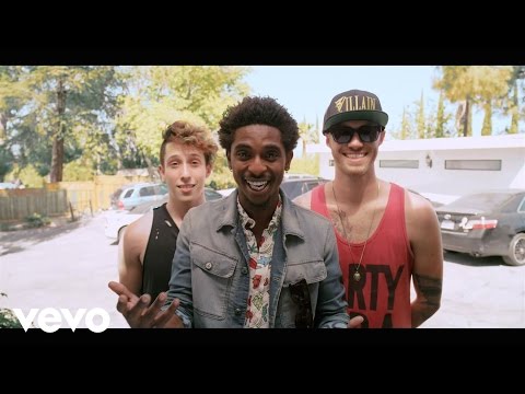 Shwayze - Kick It ft. Ferrari Snowday