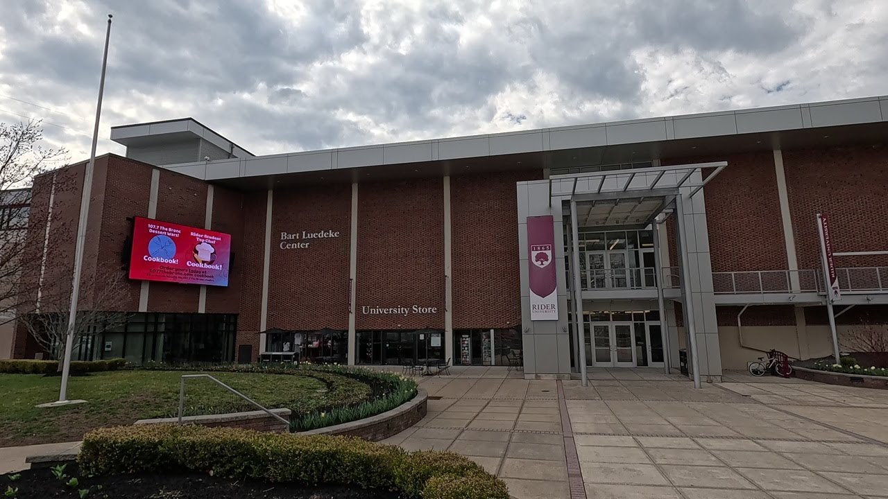 ⁴ᴷ⁶⁰ Walking Rider University in Lawrence Township, New Jersey