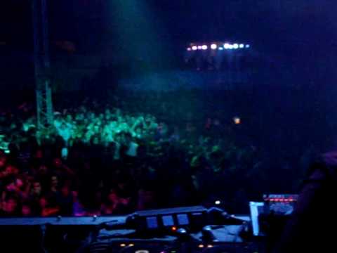 Dj Gio Di Leva (SIDEKICK) @ TMN Noche - Portugal Part 1.wmv