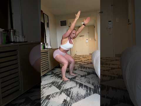 Muscle Mommy Marshall Art Summit 🔥🍓🍓 #gym #fitness #crossfit #workout #gymlover #legday #glutes #abs