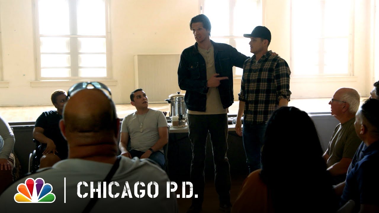 Halstead Attends a Veterans' Support Meeting to Get Intel | Chicago PD