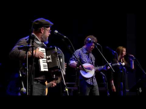 Langhorne Slim - Changes (eTown webisode #1016)