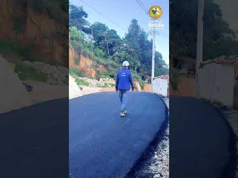 Comenzó la pavimentación de los 2 kilómetros de la vía principal que comunica a Betulia con Zapatoca