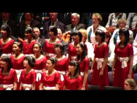 Wattana Girl's Chorus - One Candle