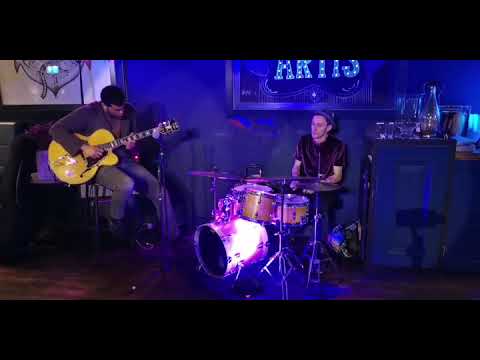 Tom Remon & David Lyttle - You and The Night and The Music