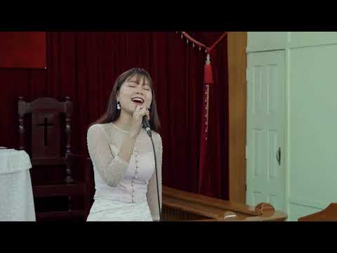 INNEIH MALSAWMNA live performance by Nway Oo @ Zohmingchuangi