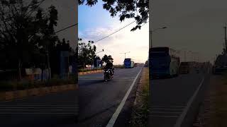 Download lagu Bus Sudiro Tungga Jaya angkatan pagi menuju terminal maospati mp3