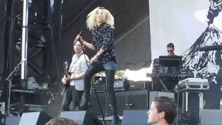 The Kills - Whirling Eye - Live at LouFest 2016