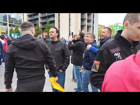 Hooligans At Wembley Man City Vs Chelsea hooligans It's Going Off Fa Cup Game