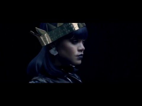 Rihanna's ANTI diaRy: Room 8