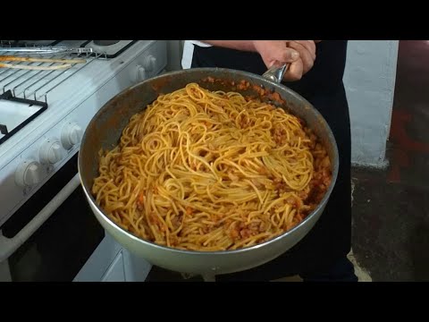 Spaghetti alla Scoreggiona