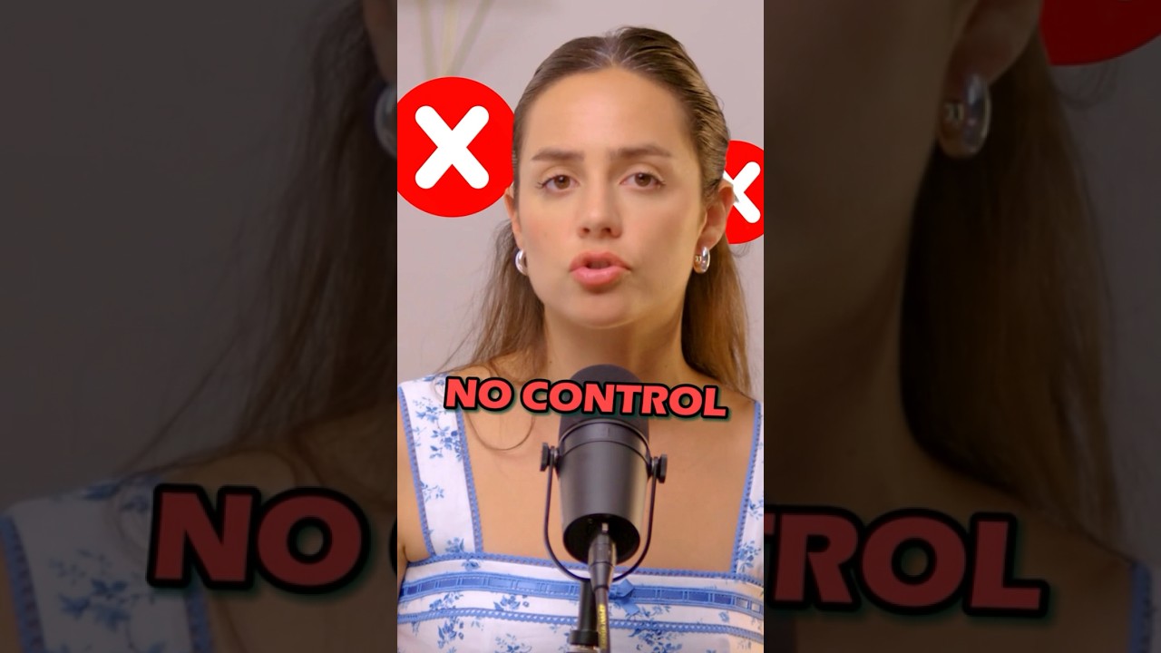 What is the difference between a dropshipping and an ecommerce store?