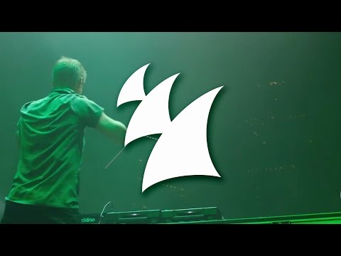 Armin van Buuren vs. Human Resource - Dominator (Tom Staar Remix) [Live At Ultra Miami 2017]