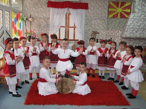 ПЕСНА ЗА МАКЕДОНИЈА - Македонски фолклор  - детски центар ТИК-ТАК