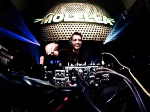 Megamix Dell'Anno 2003 - Molella