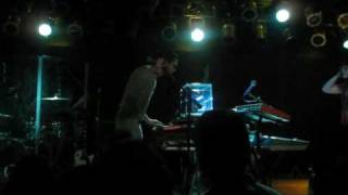 M83 - Graveyard Girl (live, Chicago Nov. &#39;08)