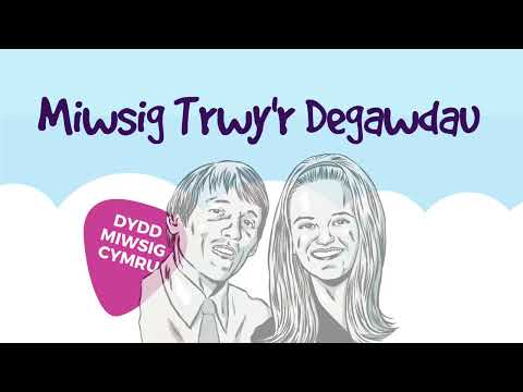 Hanes Miwsig Cymraeg! “Mae eisiau i bobol sgrechian mewn Cymraeg sâl!”