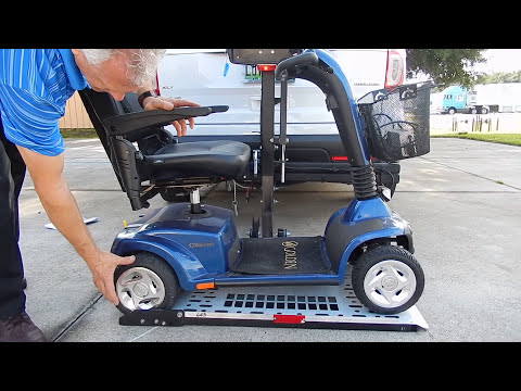Harmar AL 100 lift with Swing Away for Scooters